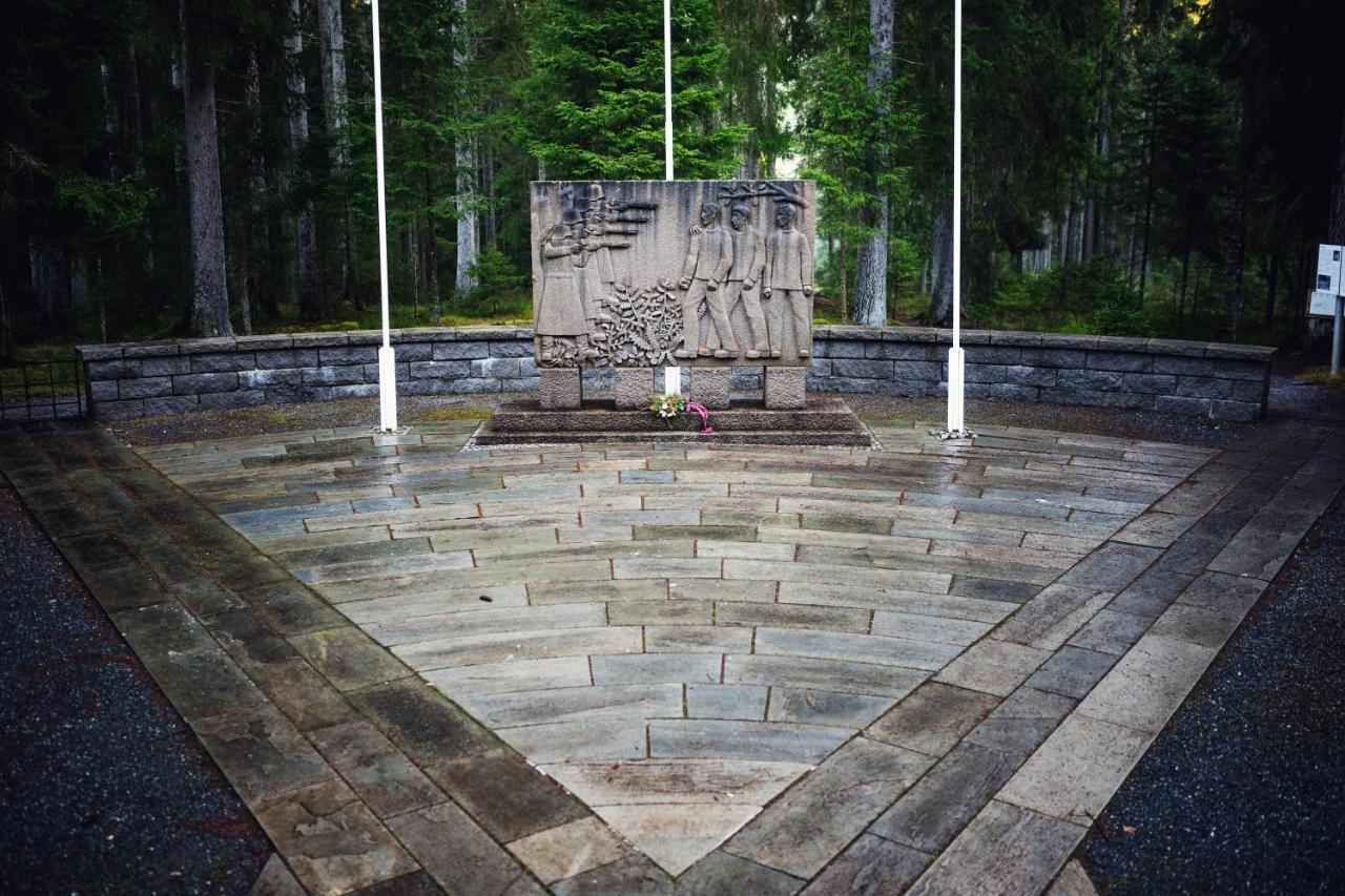 Falstadsenteret - Museum, Minnested Og Senter For Menneskerettigheter Levanger Exterior photo